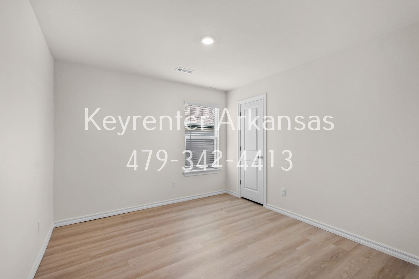 Gentry House: 1317 Bates St