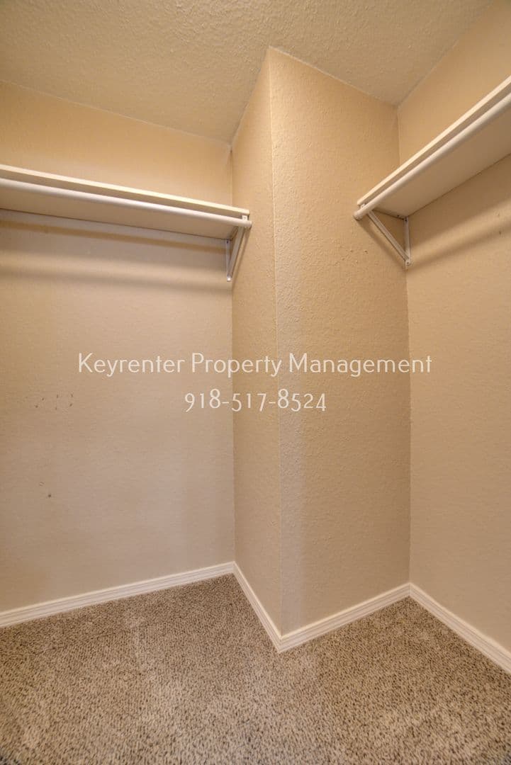 Tulsa Apartment: 8039 - 8041 S 79th E Ave