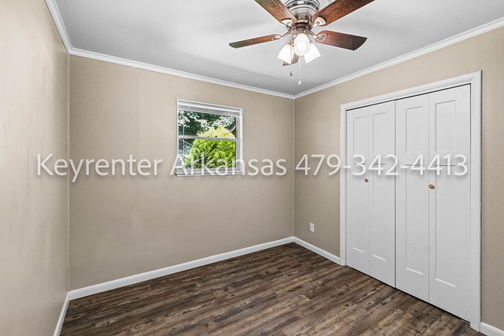 Springdale House: 207 Carlton St