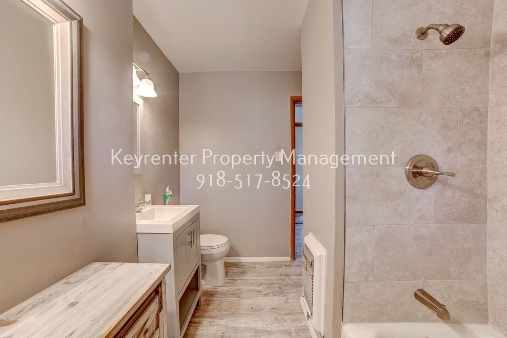 Tulsa House: 5548 S Owasso Ave