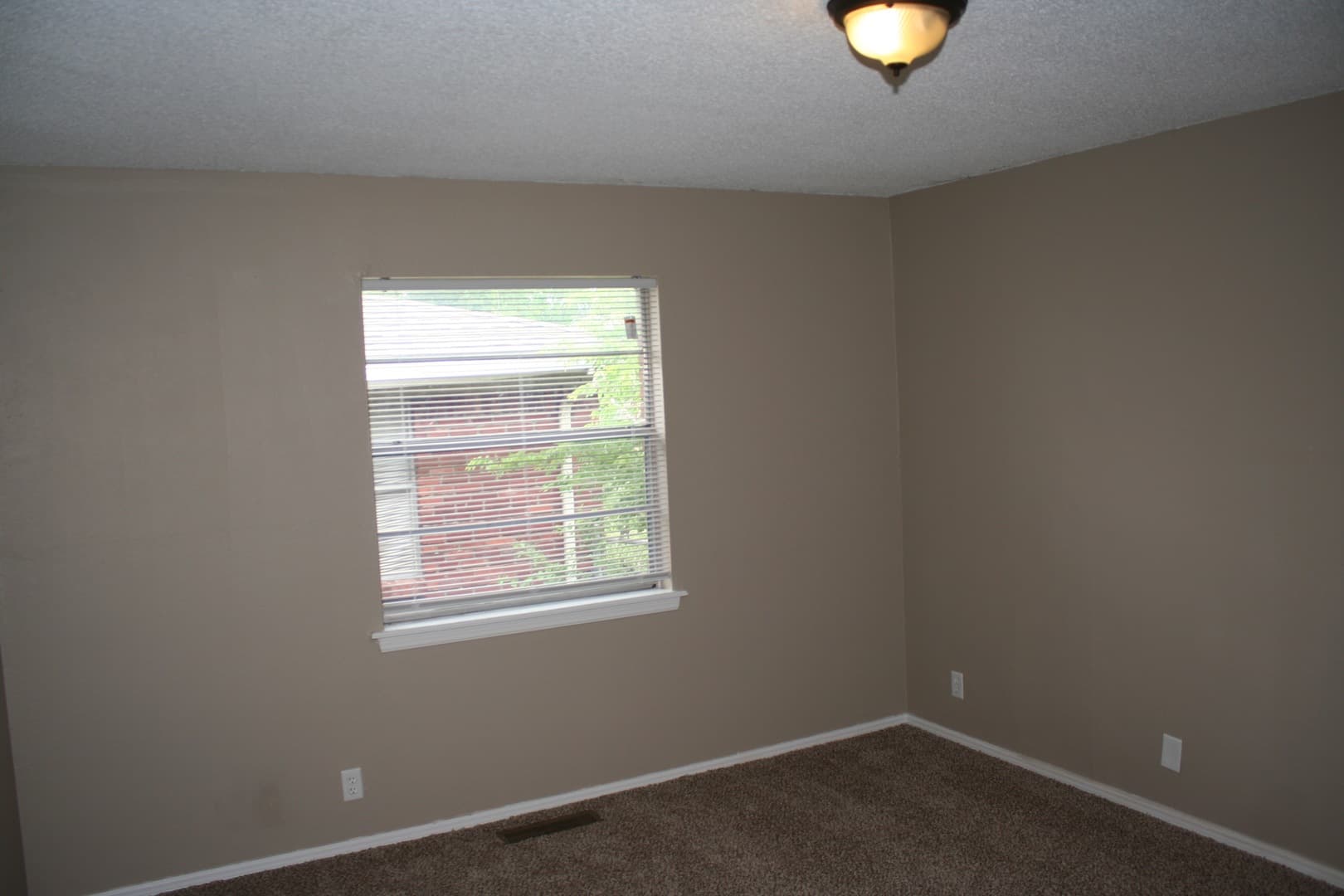Tulsa House: 9915 E 22nd Pl
