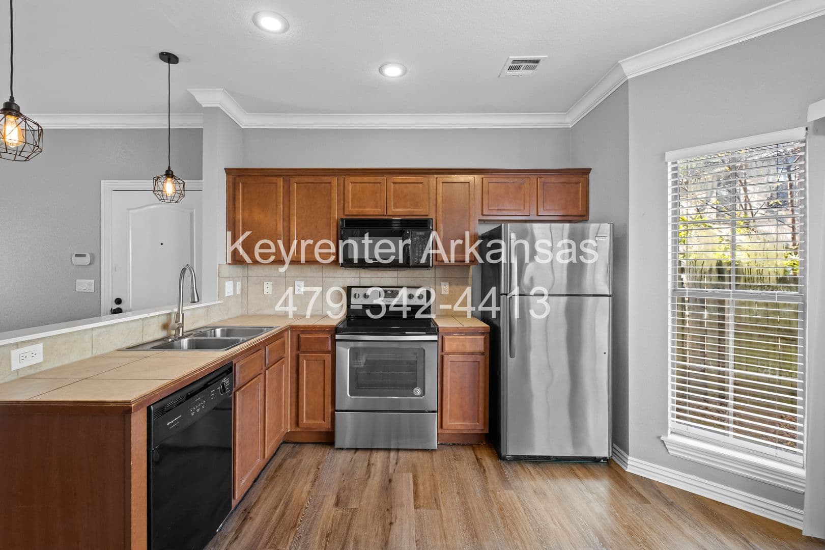 Fayetteville Apartment: 2627 N Miranda