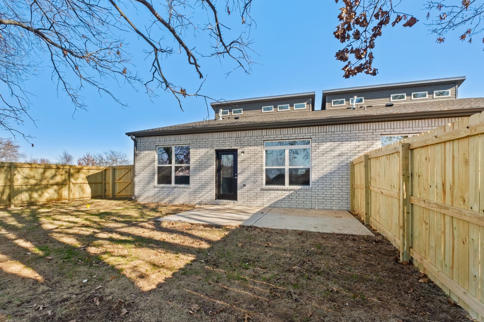 Centerton Townhome: 721 Sun Meadows Loop
