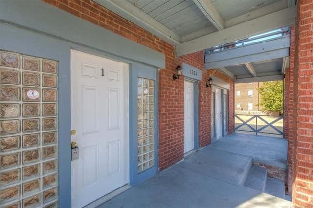 Tulsa Apartment: 1326 S Carthage Ave