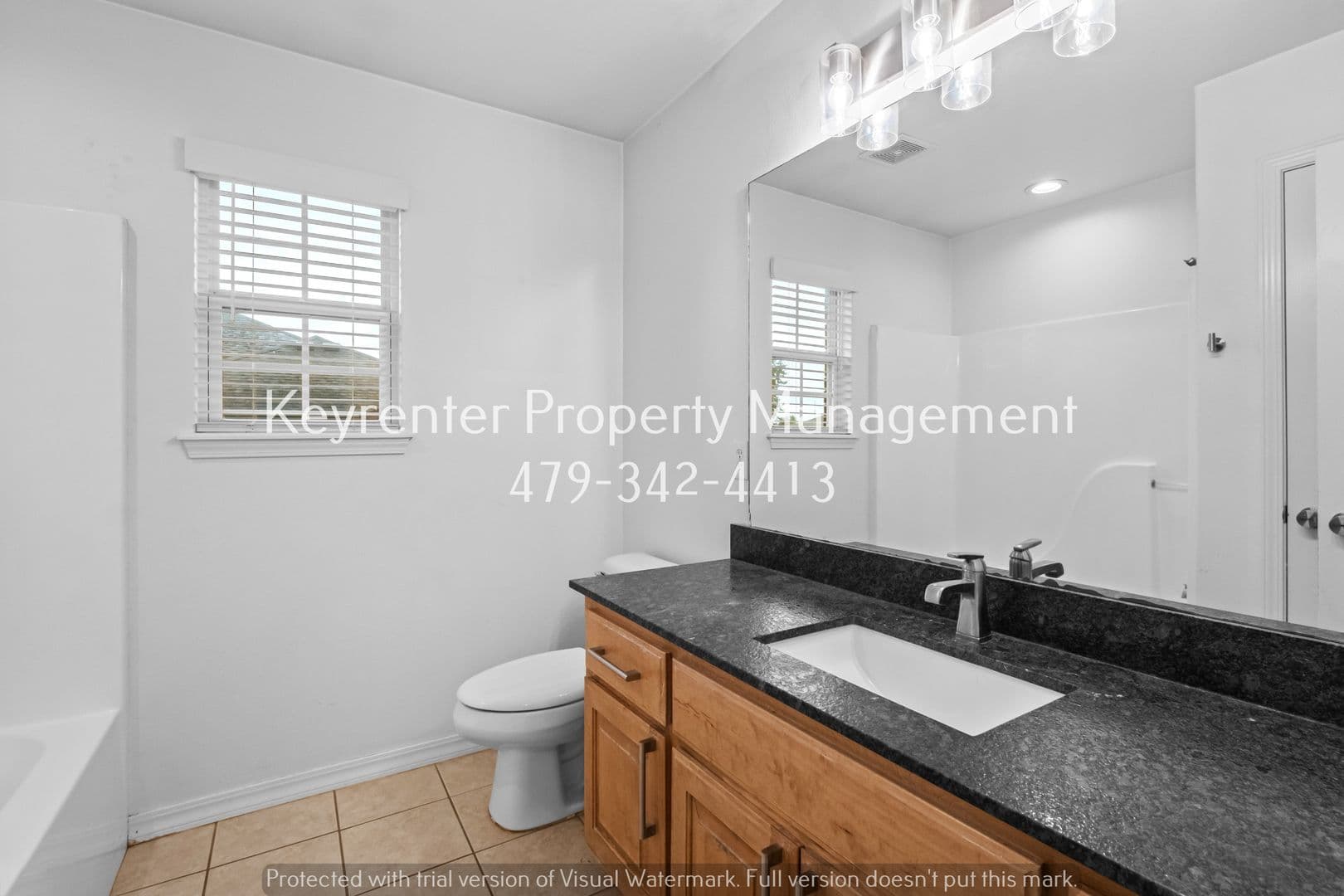 Bentonville House: 3703 Surrey Ave