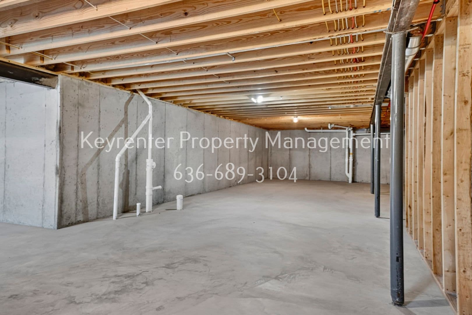 Hazelwood House: 926 Townhouse Ln