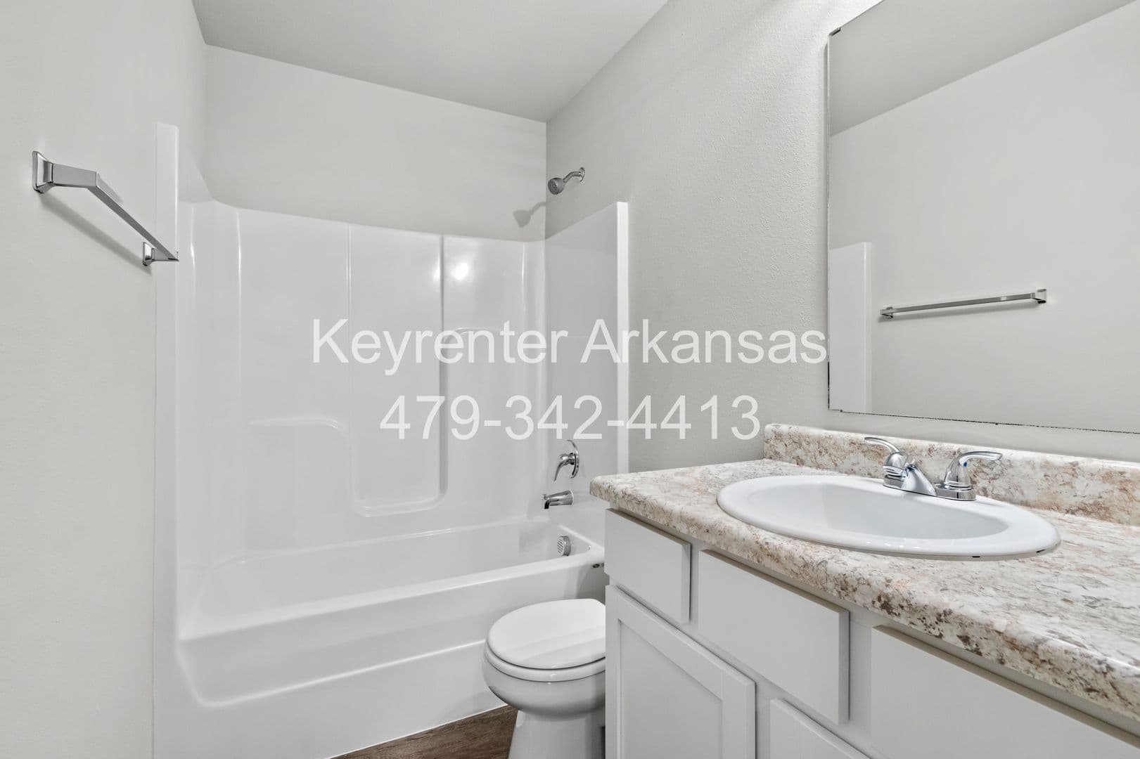 Fayetteville House: 846 E Sparrow Way