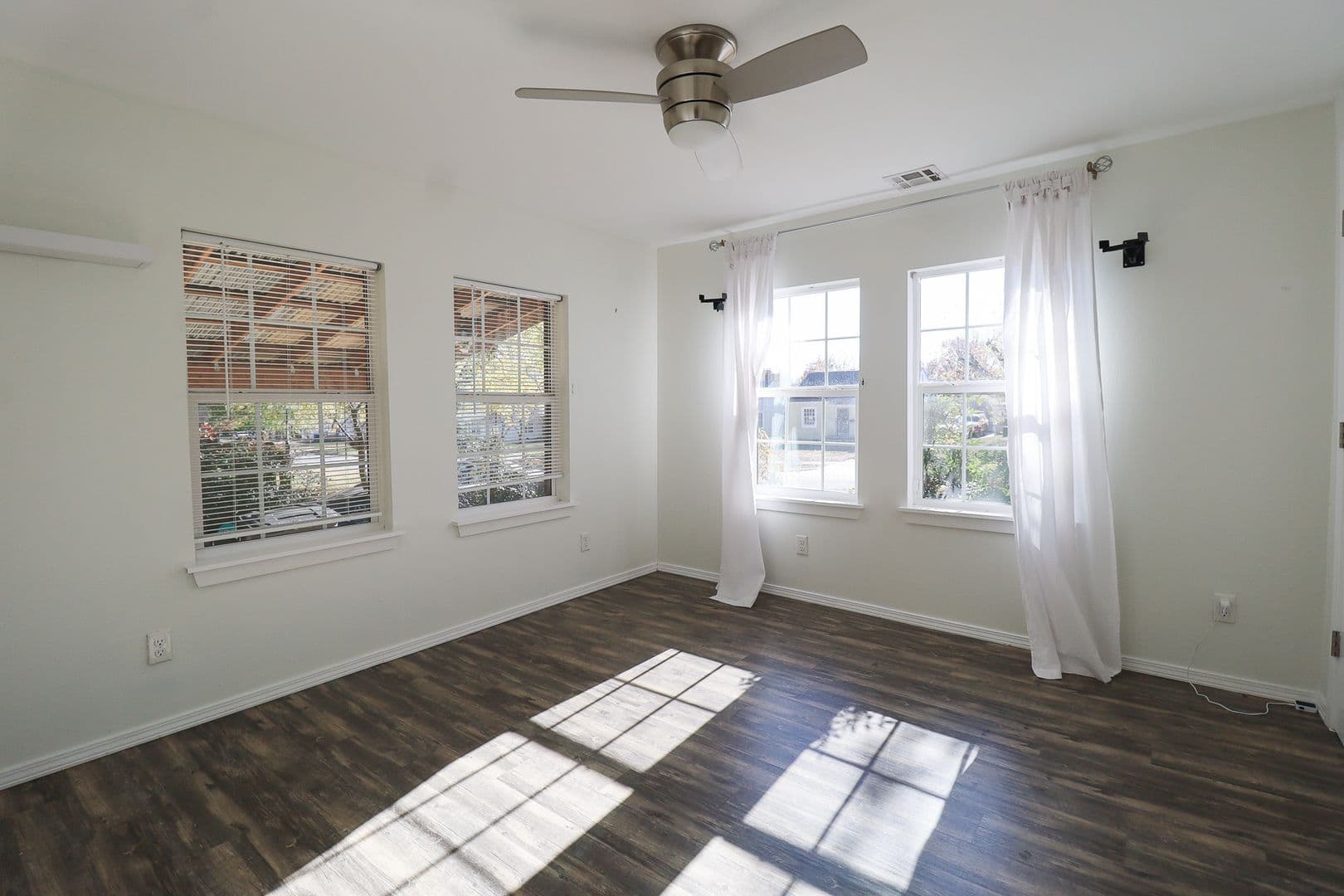 Tulsa House: 3411 E 5th Pl