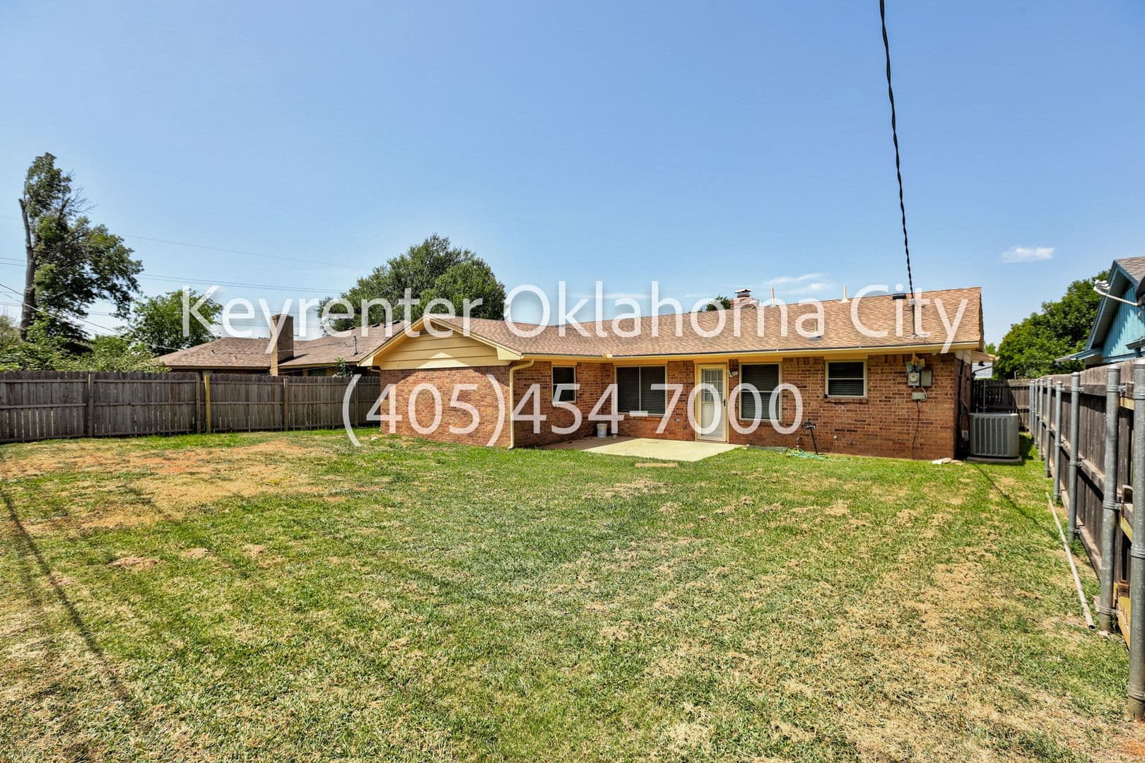 Oklahoma City House: 10912 N Blackwelder Ave