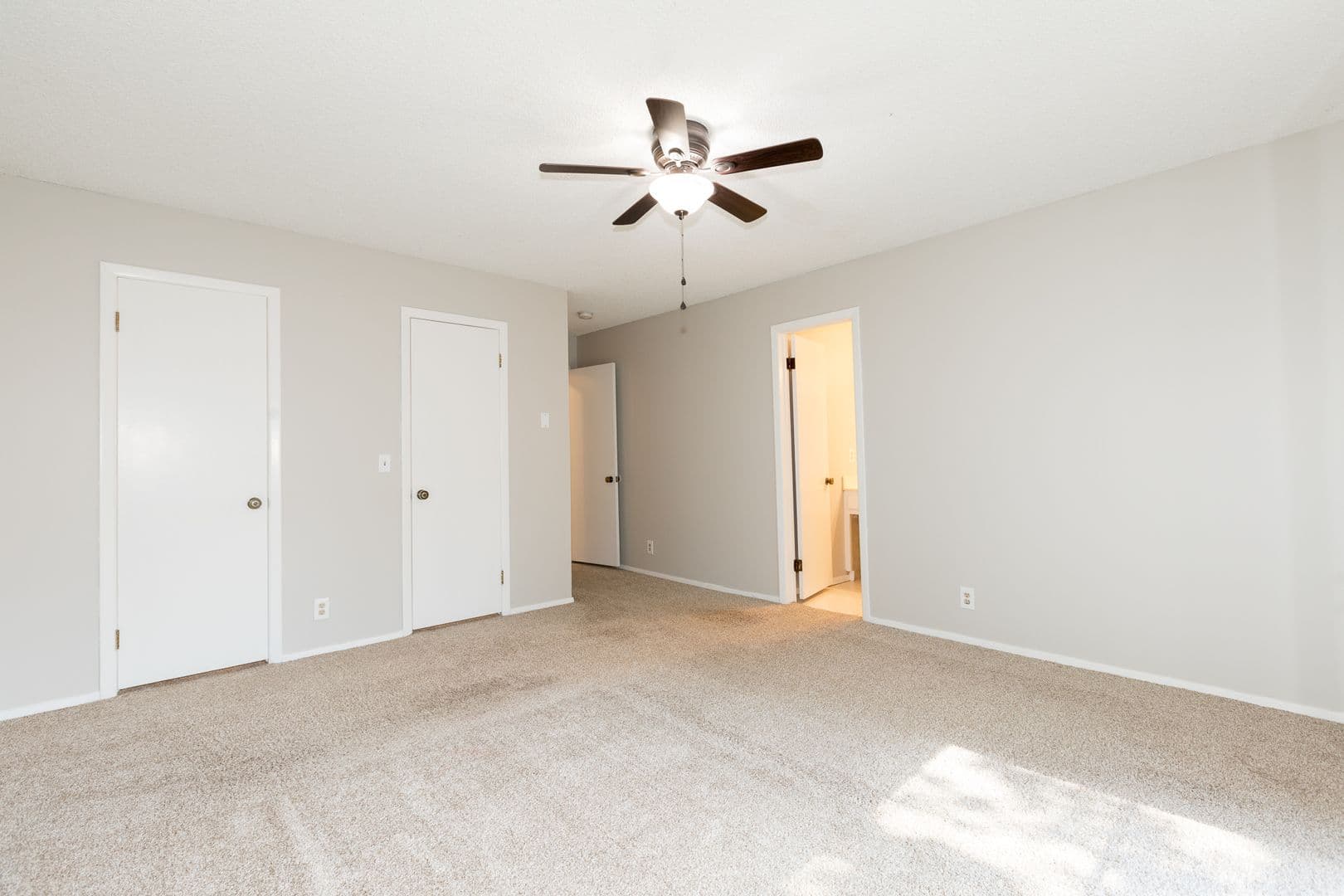 Tulsa House: 7030 S Indianapolis