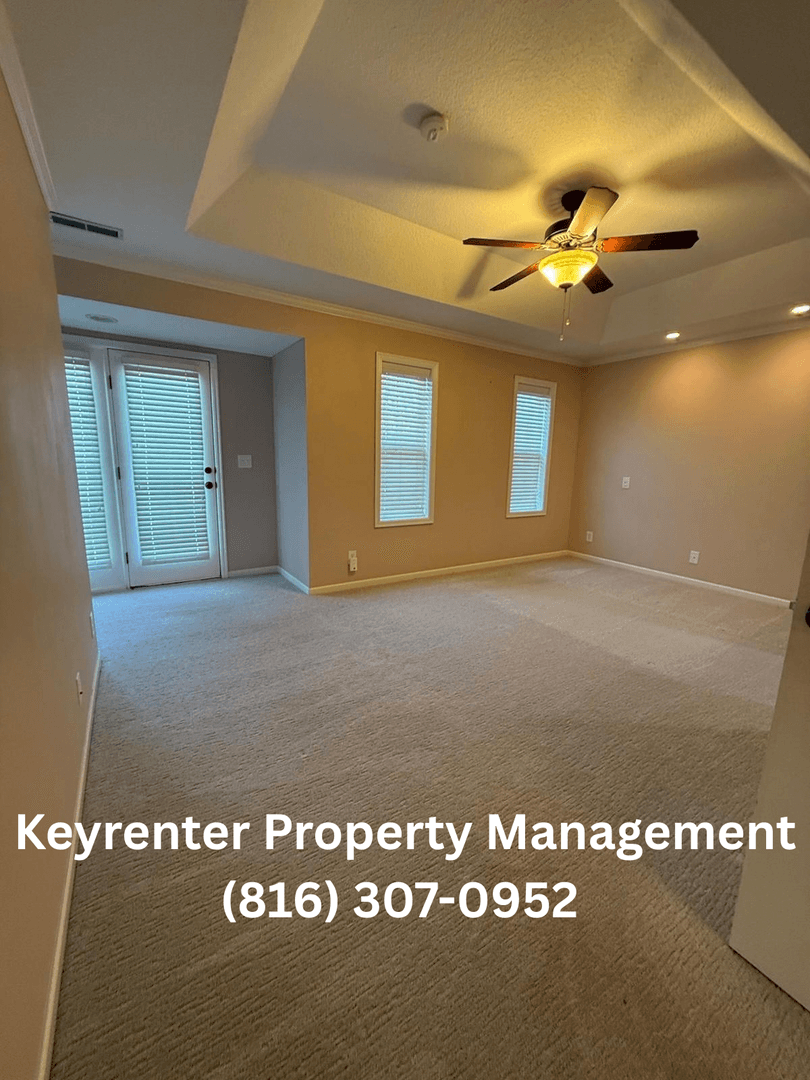 Kansas City House: 207 W 34th St