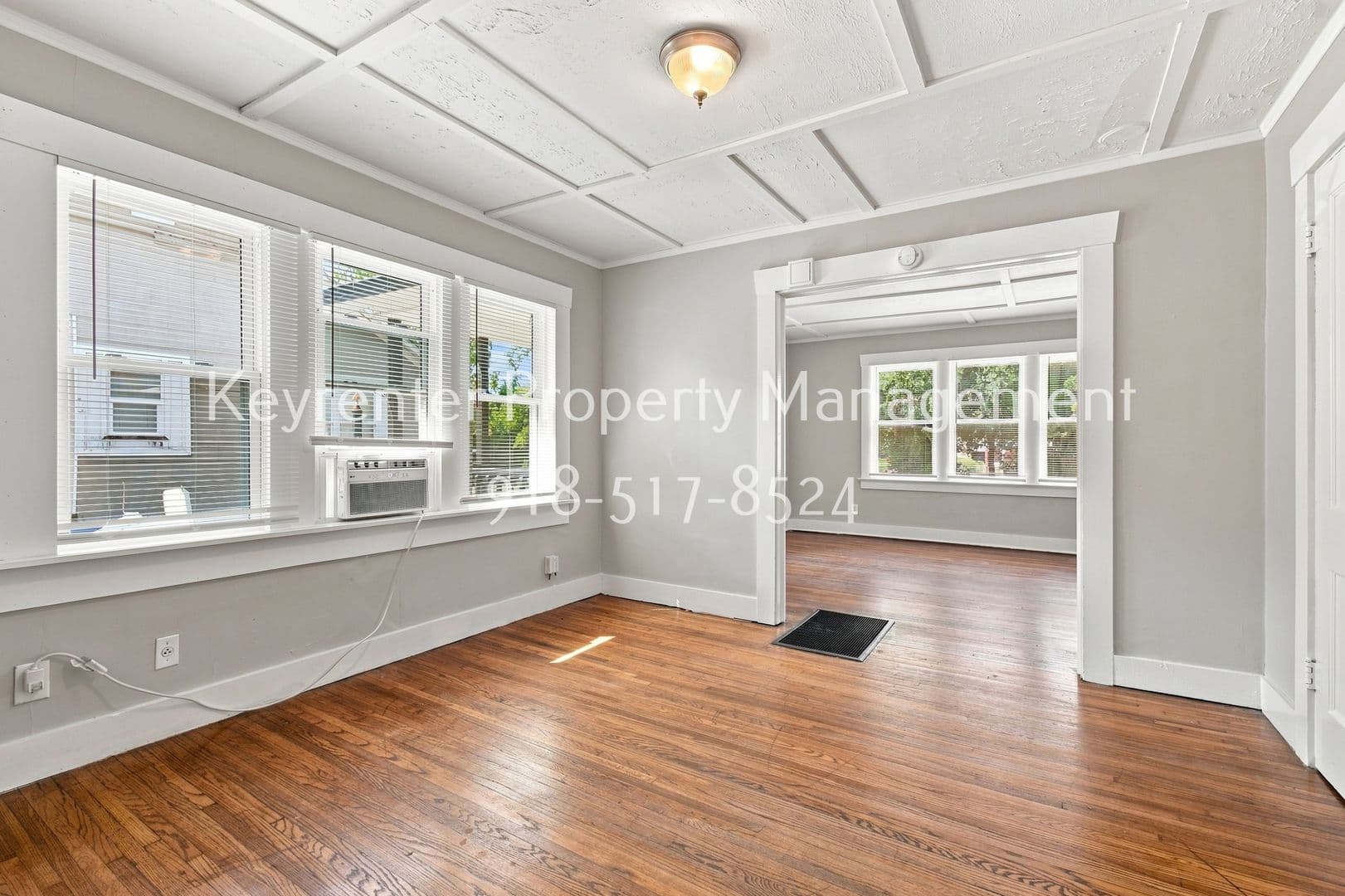 Tulsa Apartment: 4744 E 5th Pl