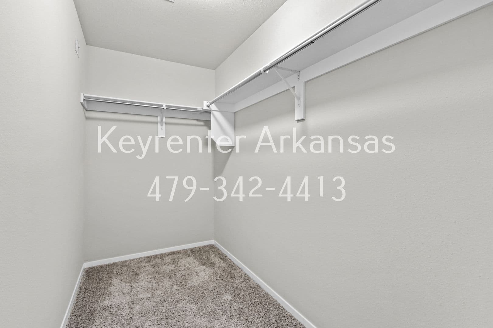 Centerton House: 801 Belhaven Rd