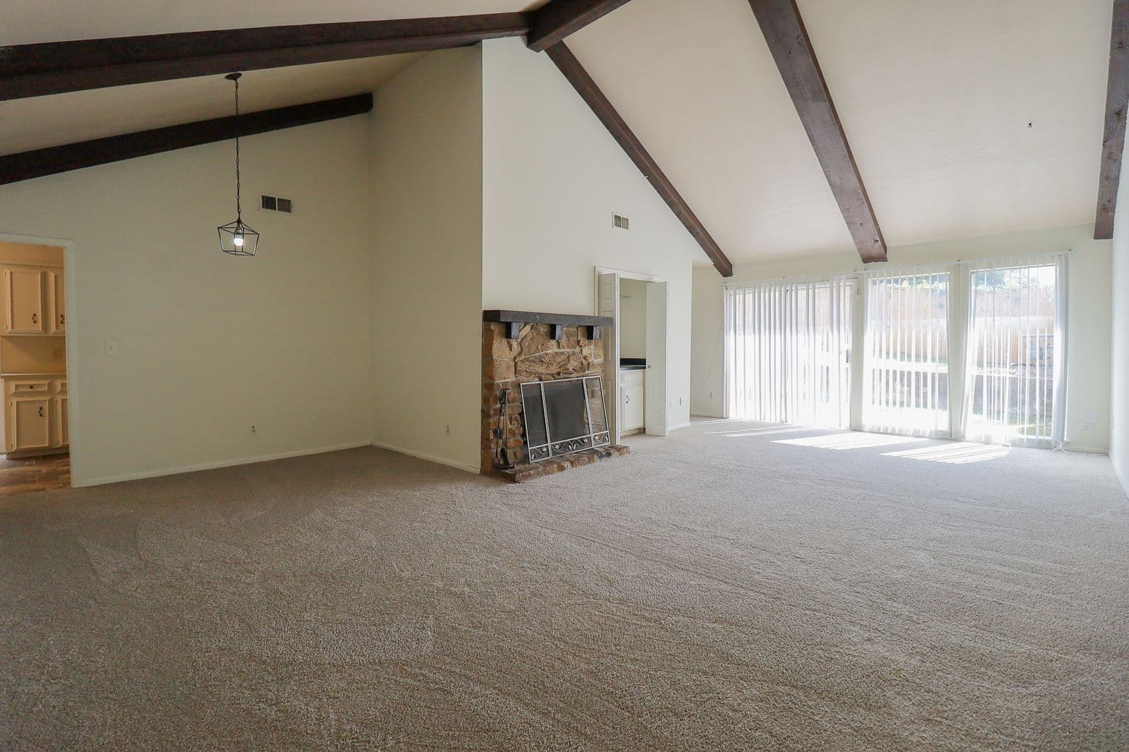 Tulsa Apartment: 3914 E 60th Pl