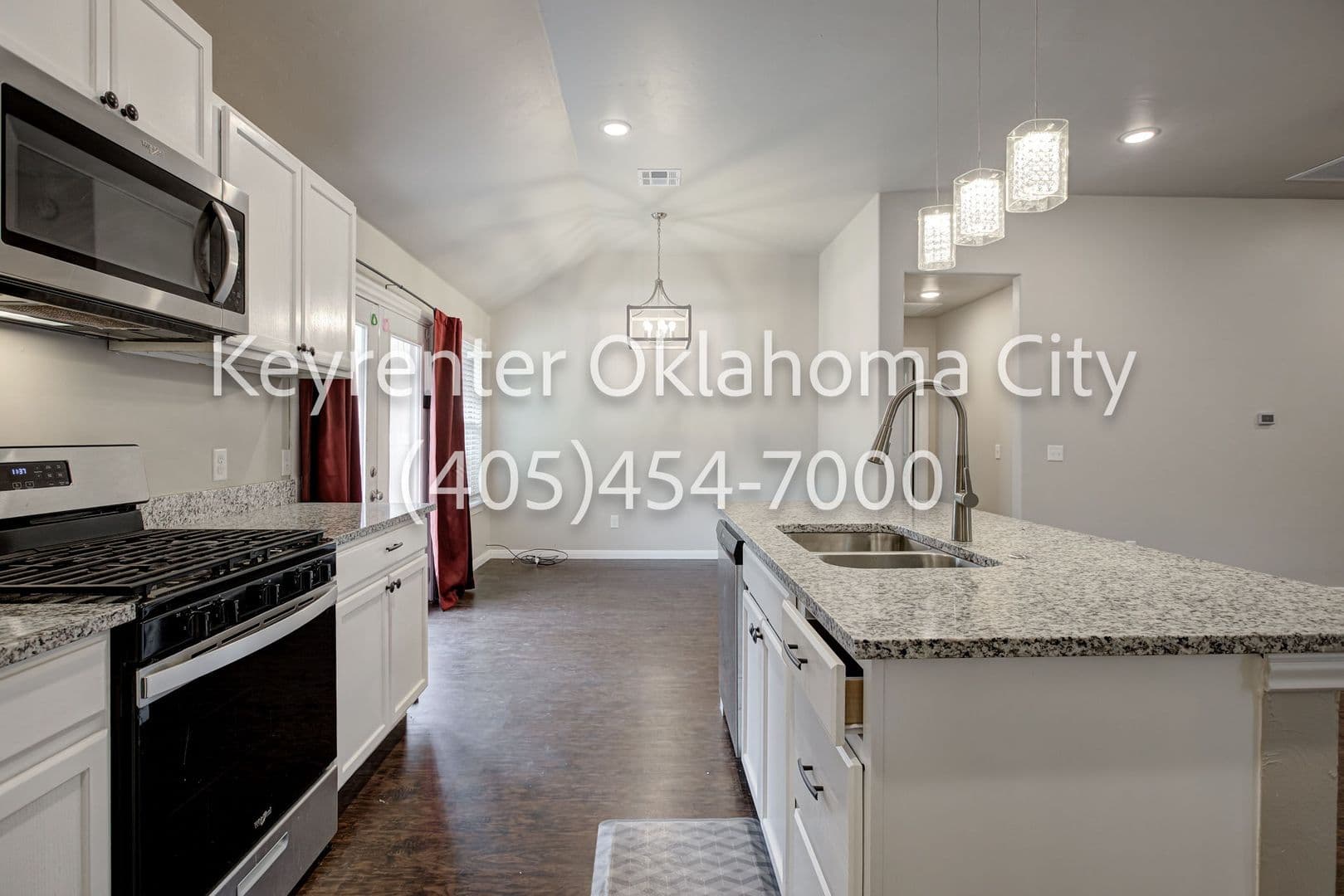 Oklahoma City House: 715 SE 18th St