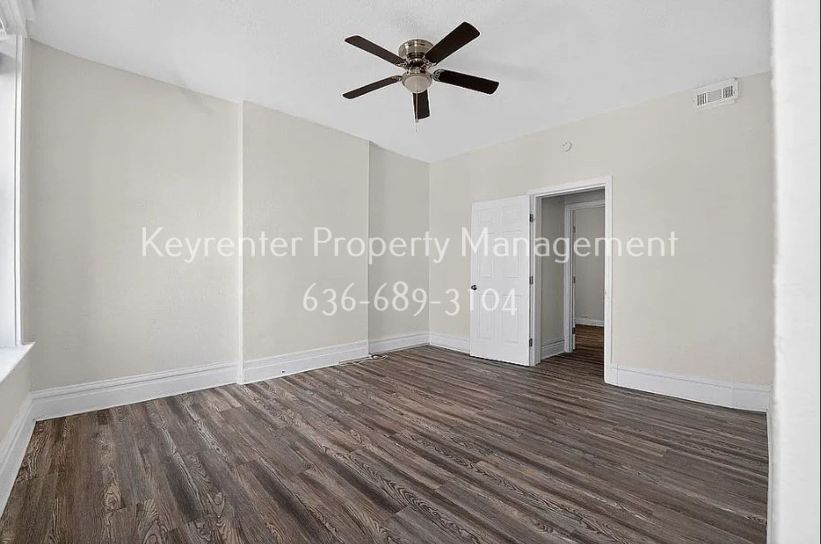 Saint Louis House: 2918 Sidney St