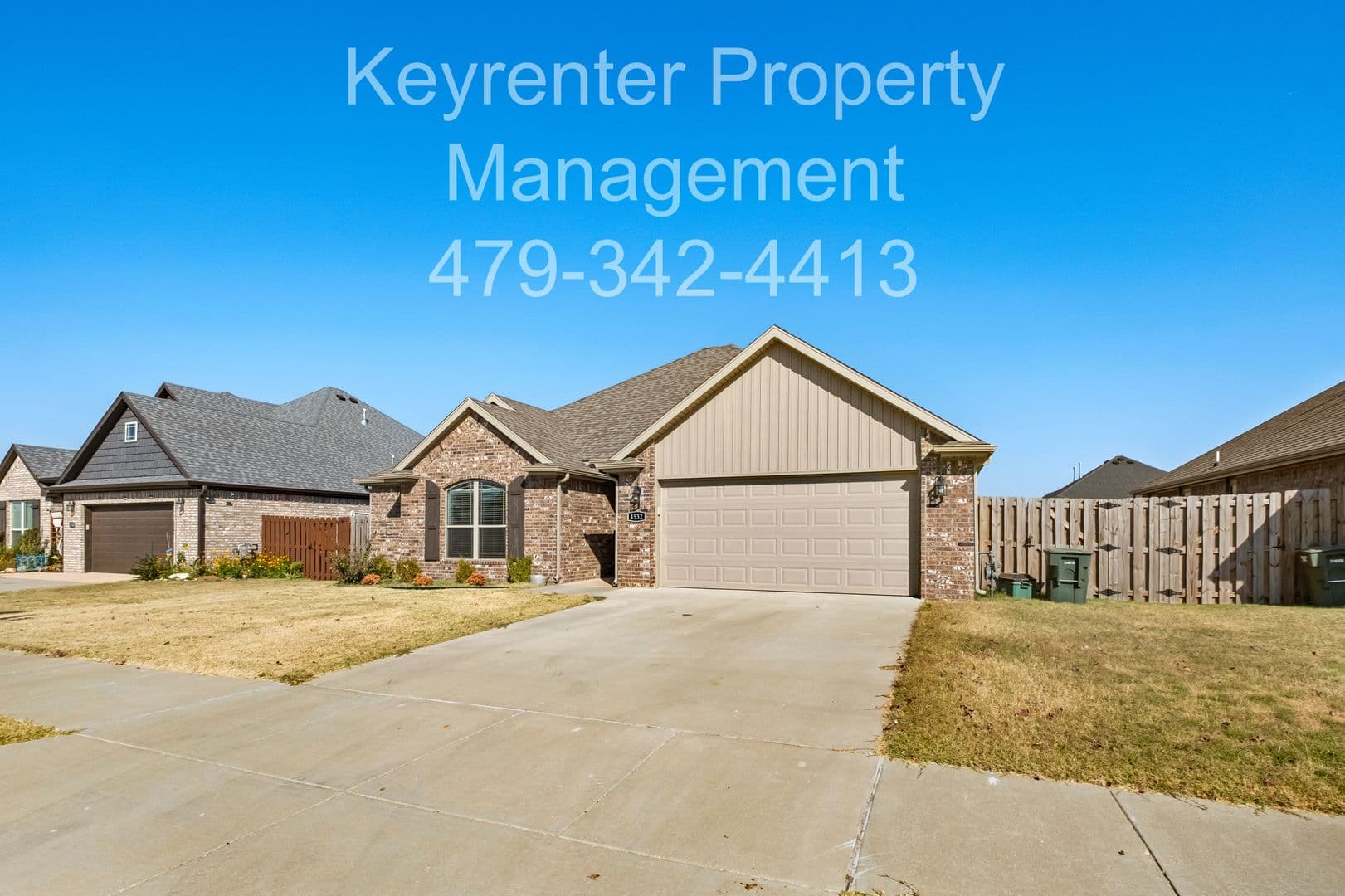 Fayetteville House: 4532 W Newton Ave