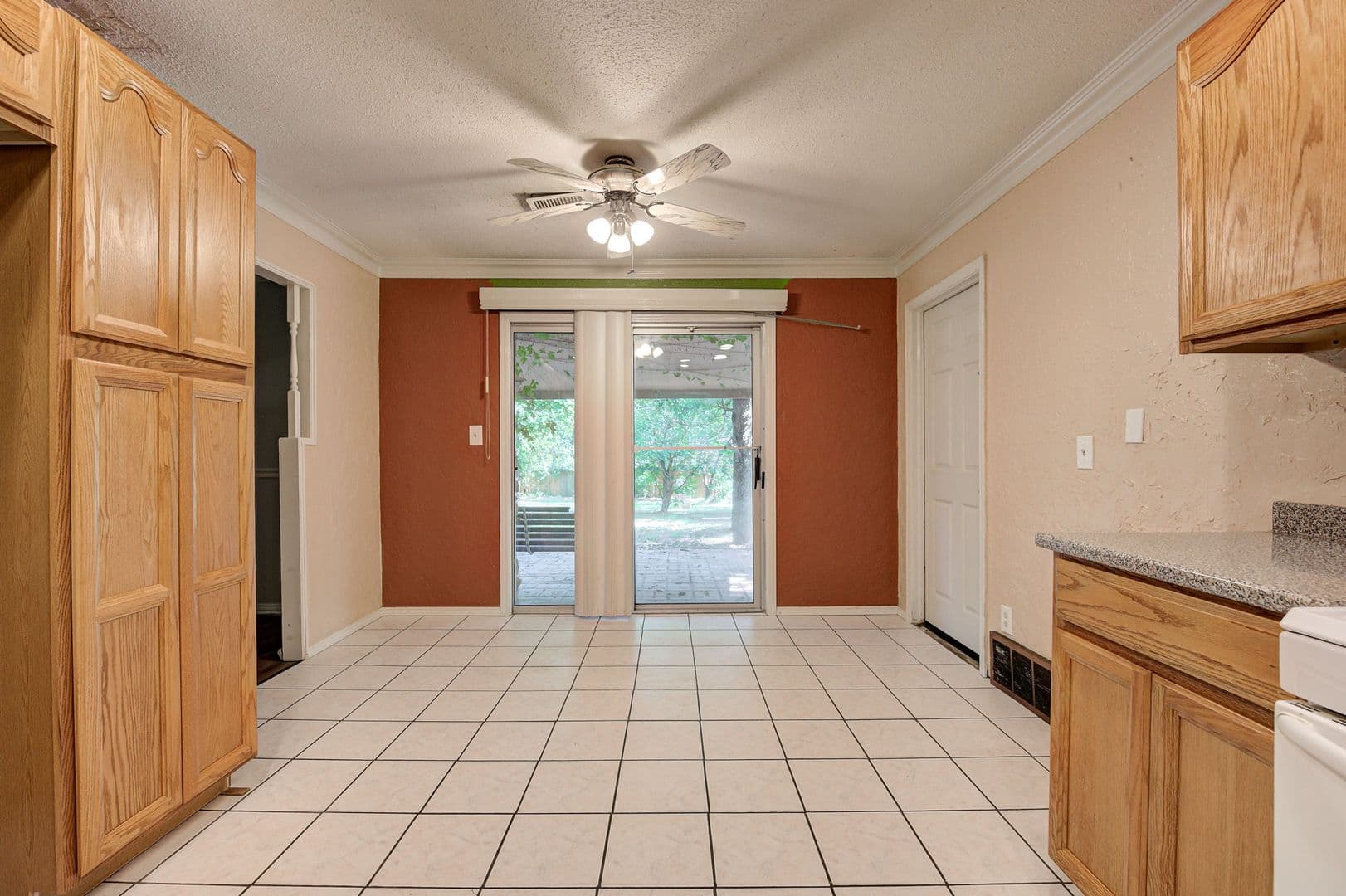 Oklahoma City House: 6004 NW 27th St