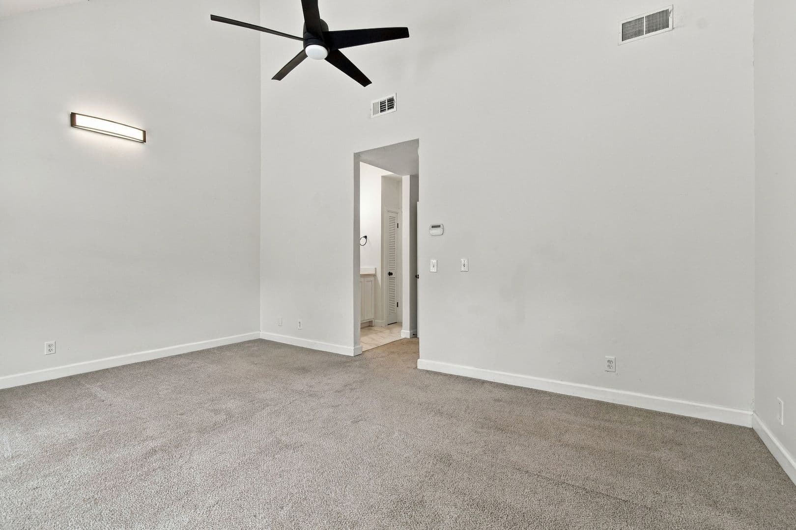 Tulsa House: 1225 S Lawton Ave