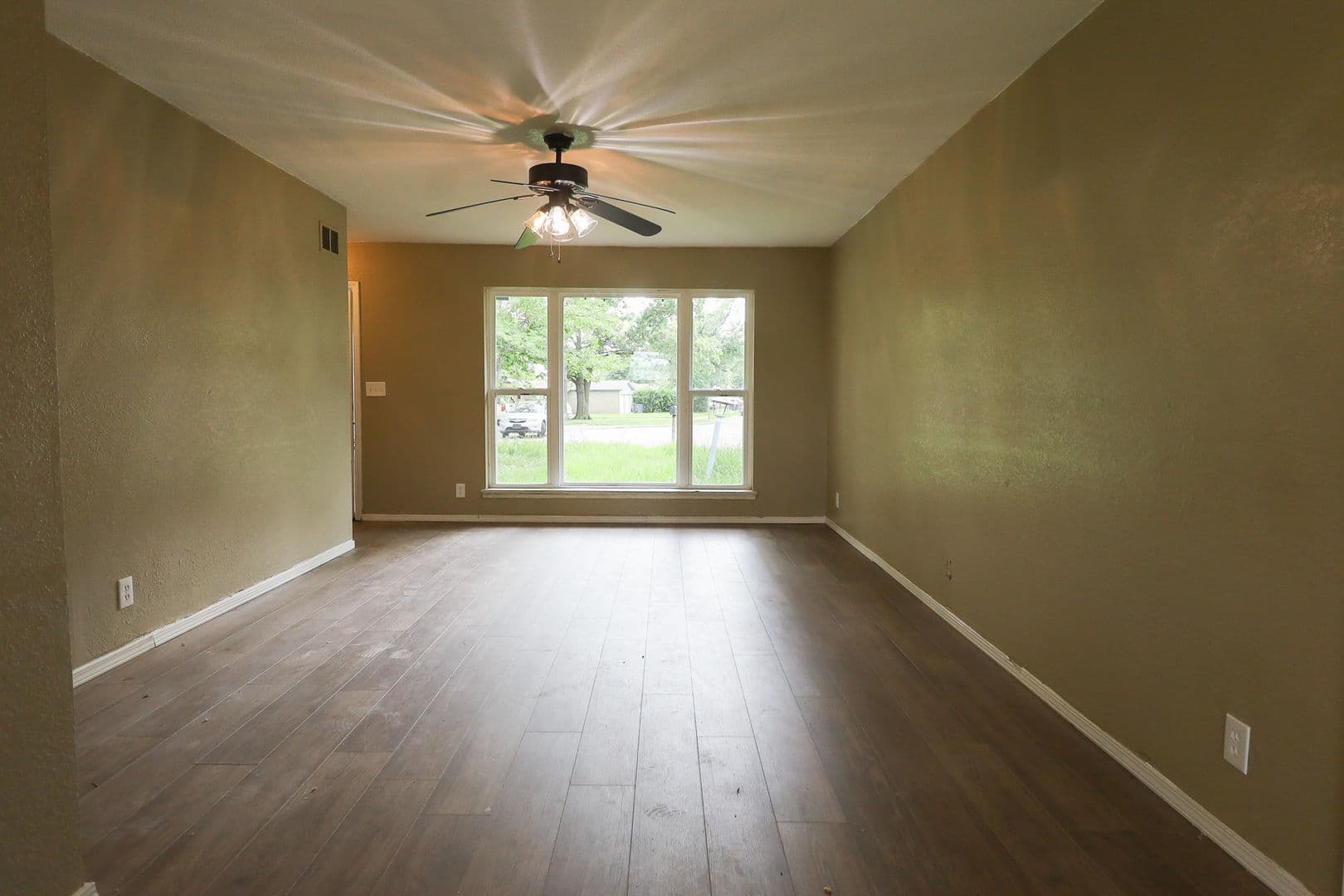 Tulsa House: 12539 E 20th Pl