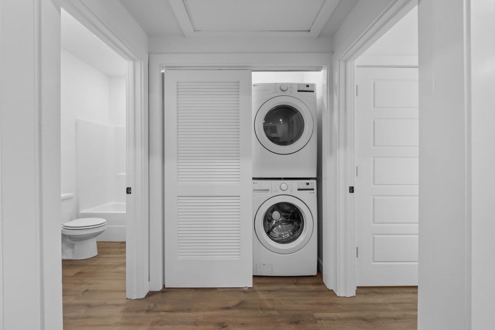 Fayetteville Apartment: 1096 S Bacardi Ave