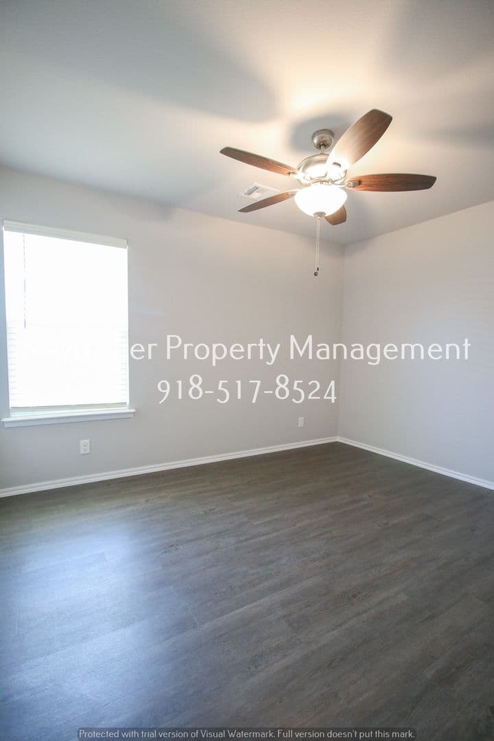 Sand Springs House: 5309 S Nassau Ave