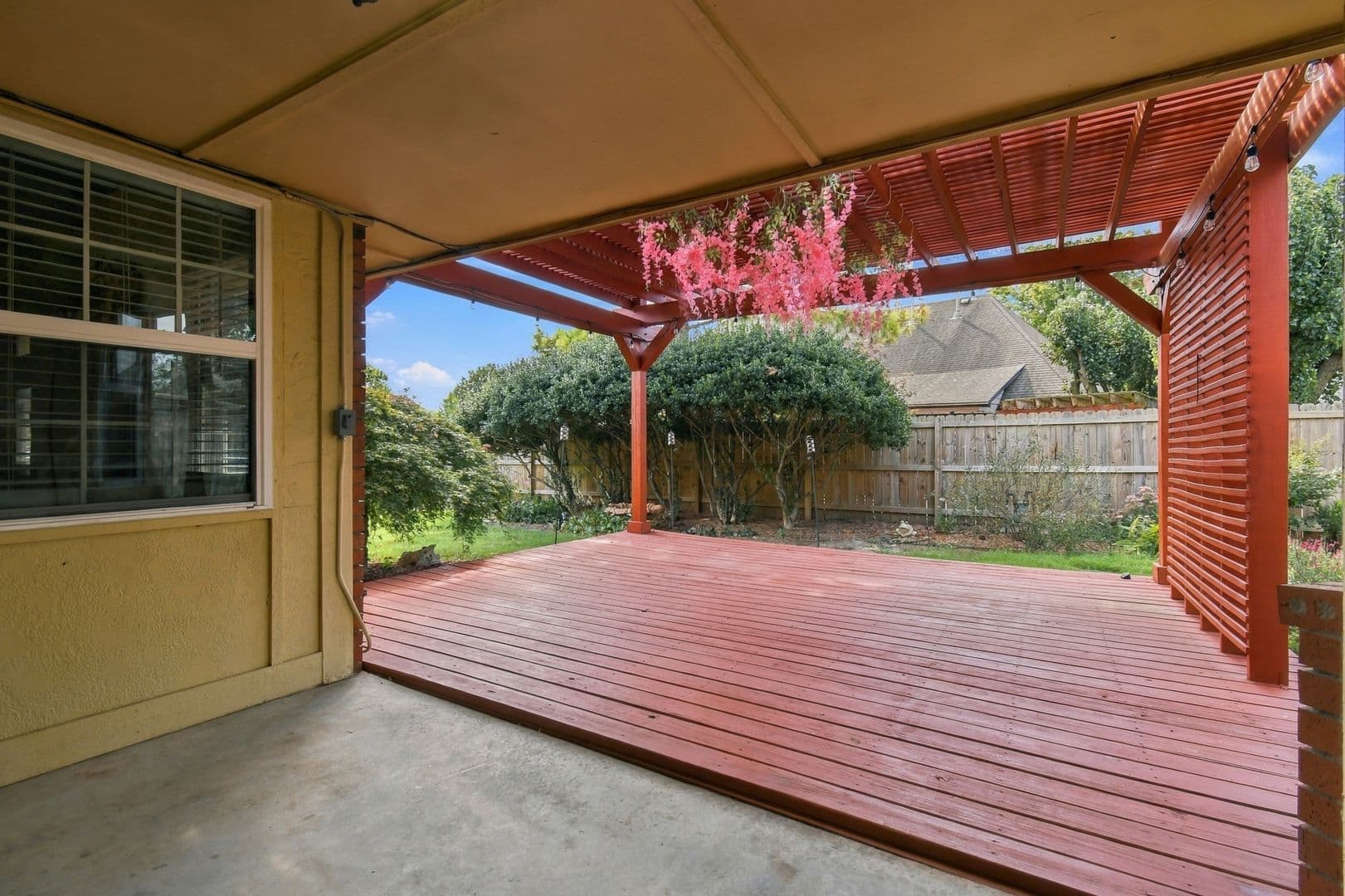 Tulsa House: 8602 E 109th St