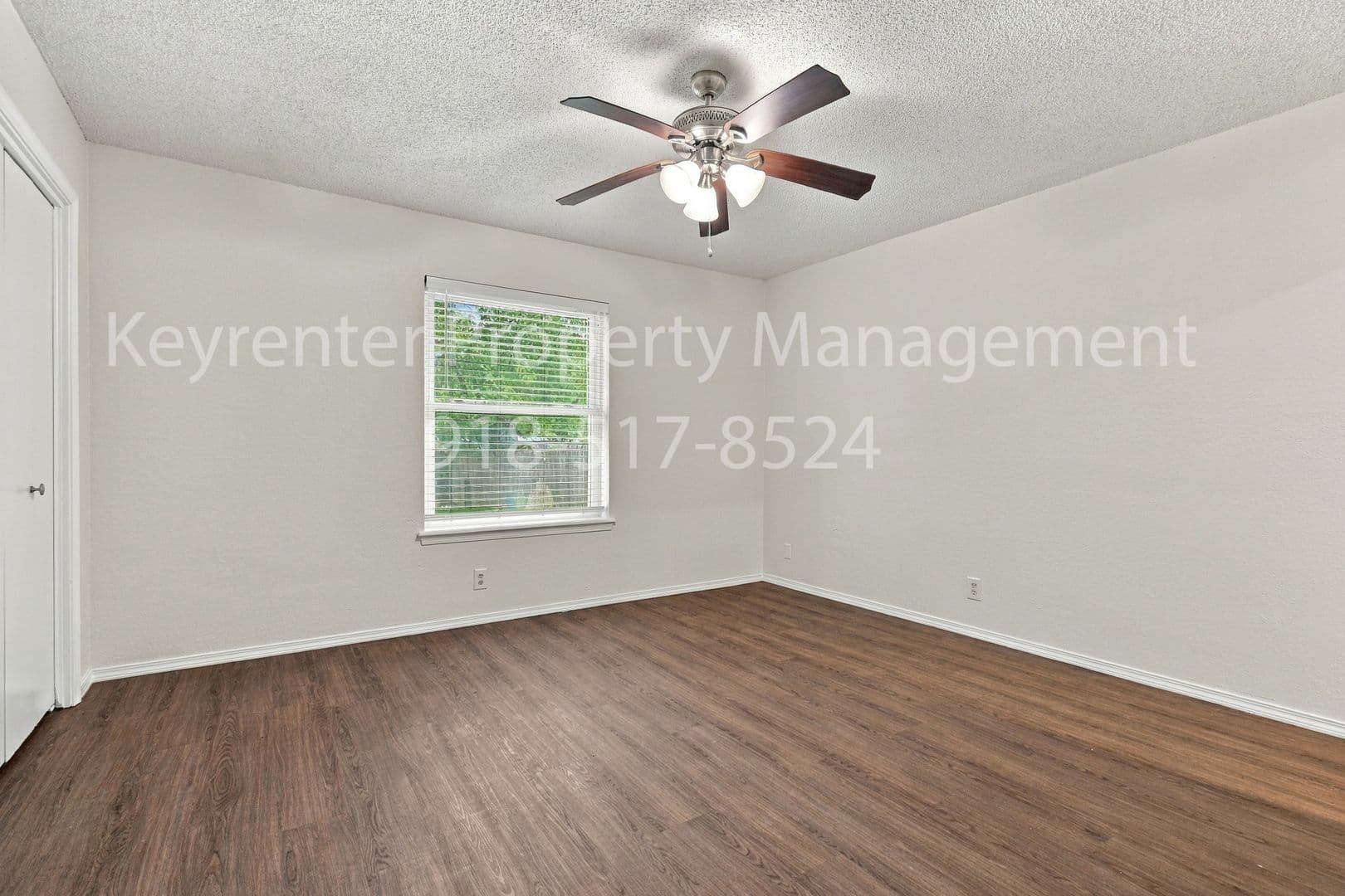 Broken Arrow House: 1201 S Gum Ave