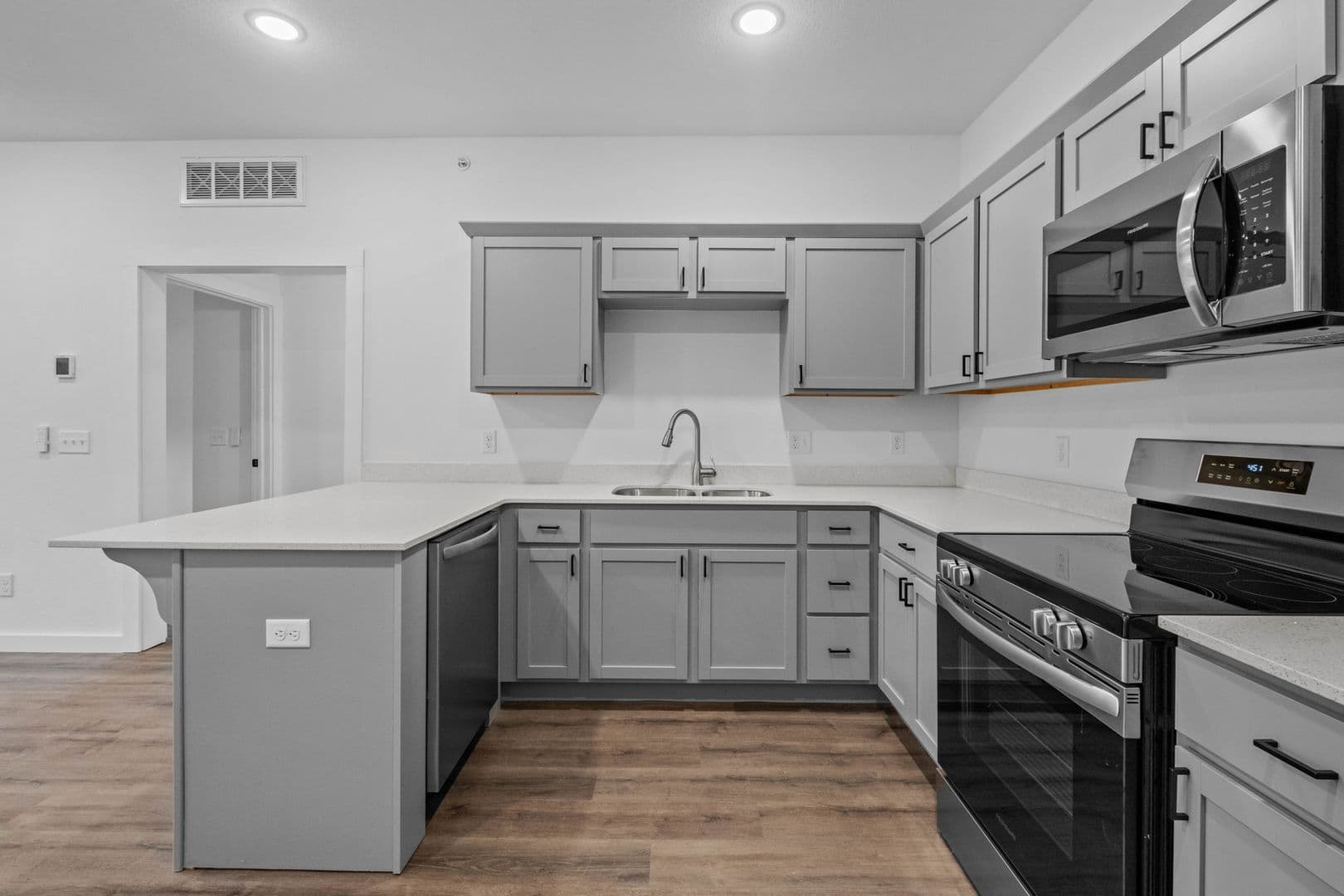 Fayetteville Apartment: 1096 S Bacardi Ave