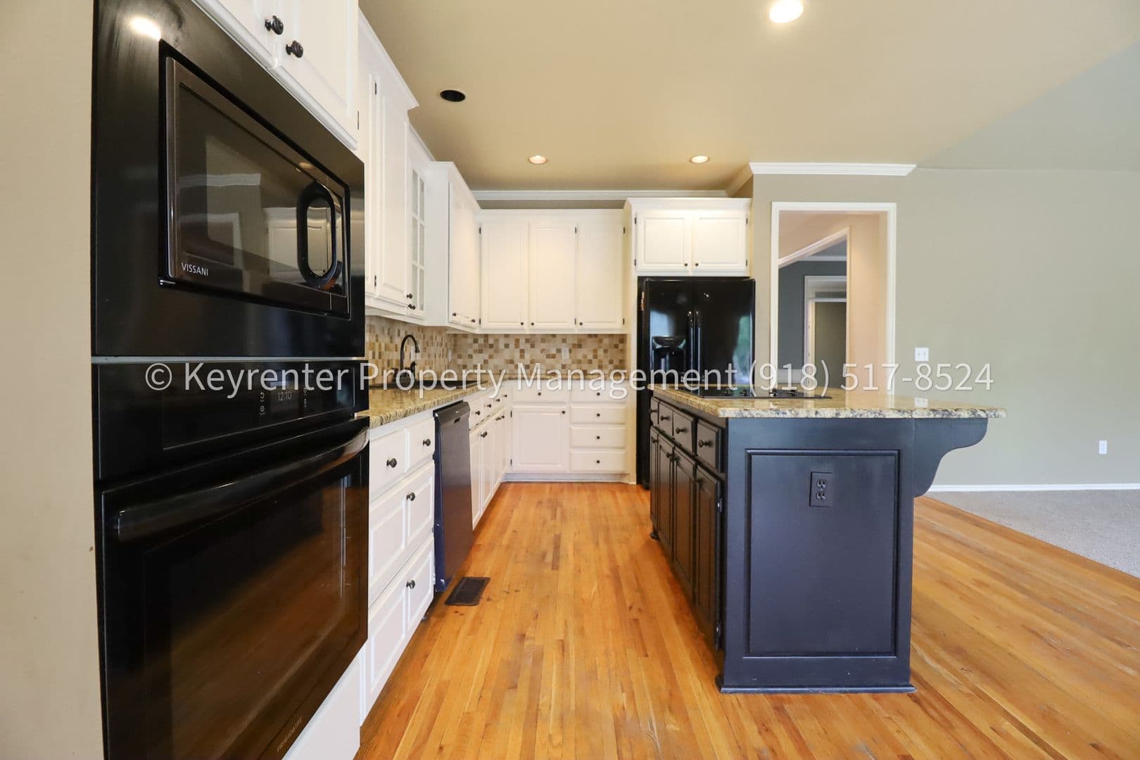 Tulsa House: 8703 E 95th Pl