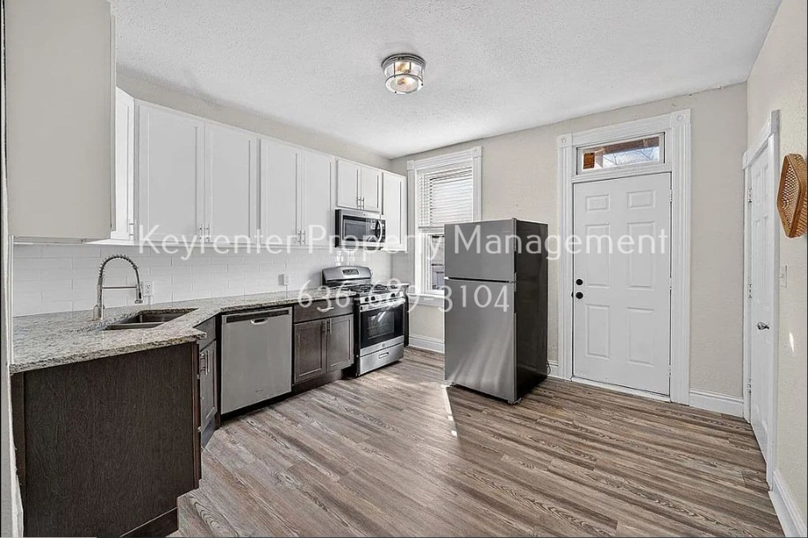 Saint Louis House: 2918 Sidney St