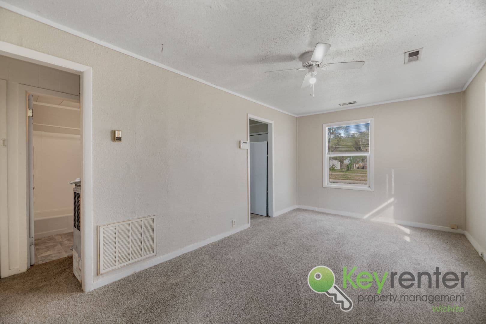 Wichita Apartment: 4301 E Whitney Ln