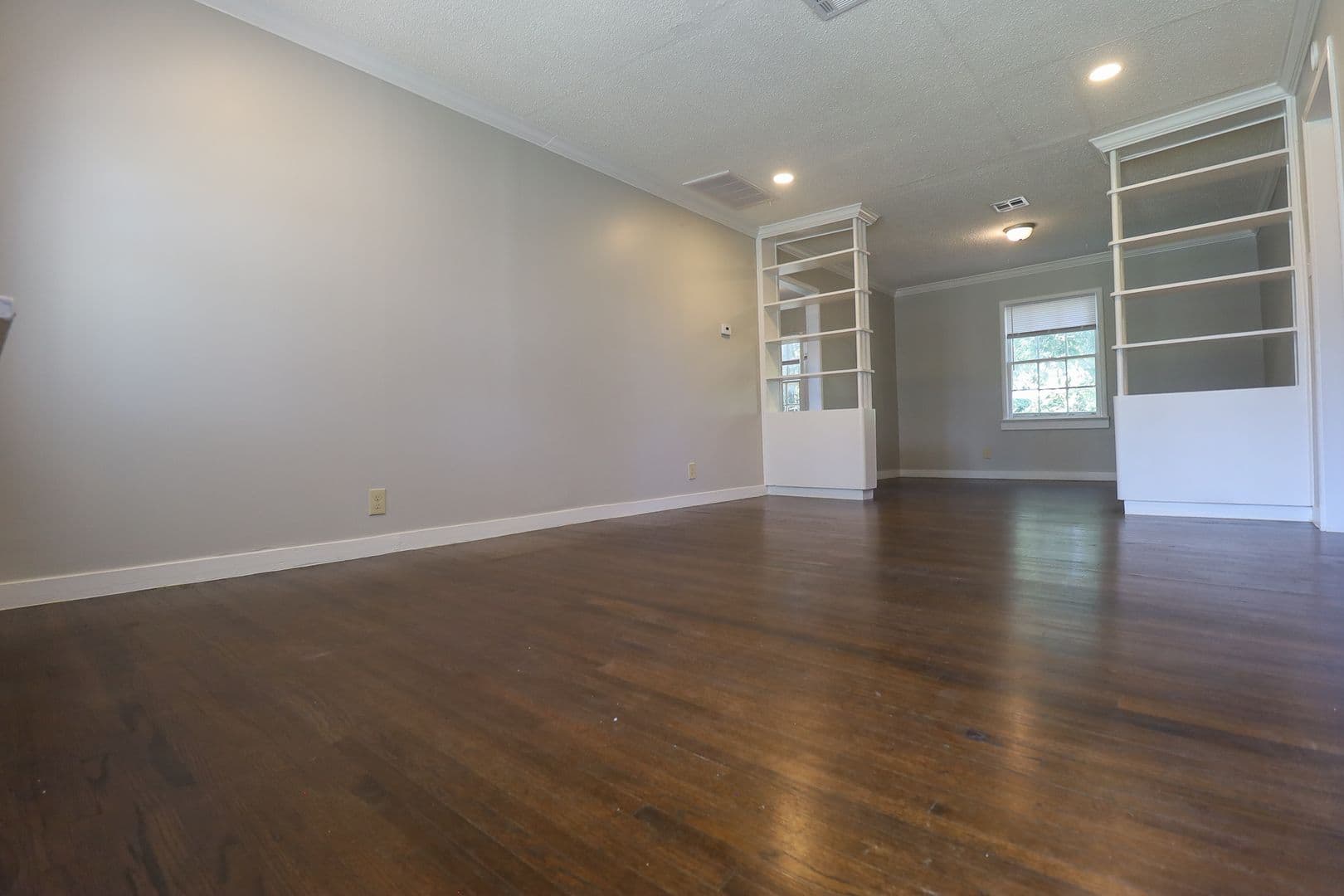 Tulsa House: 5939 E 4th Ter