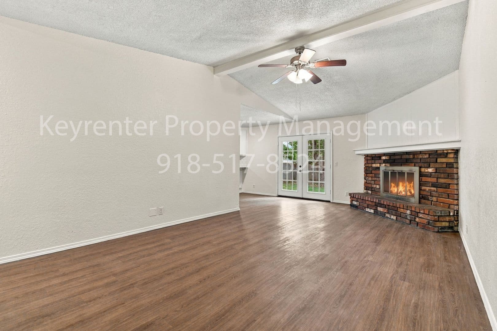 Broken Arrow House: 1201 S Gum Ave