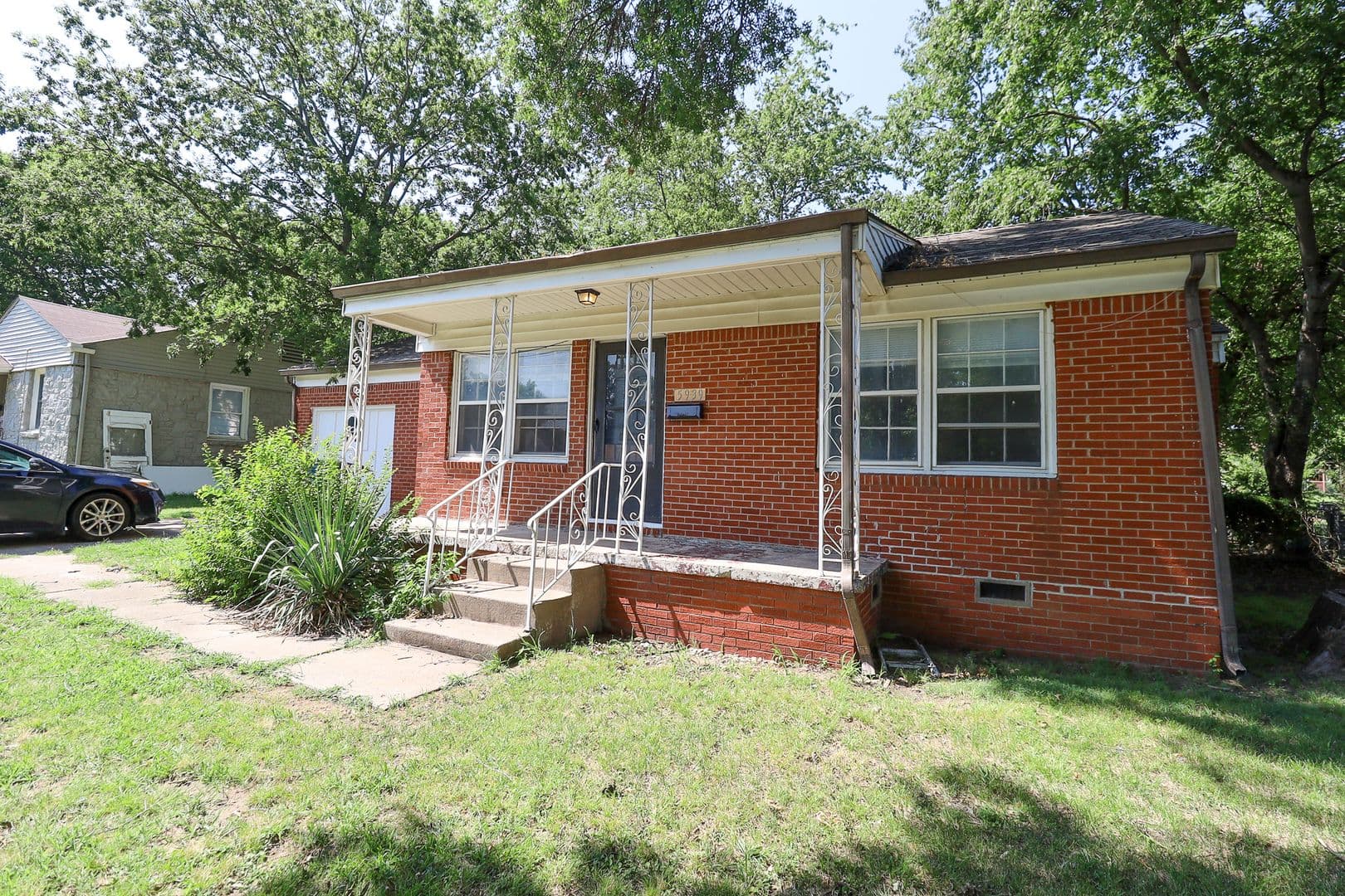 Tulsa House: 5939 E 4th Ter