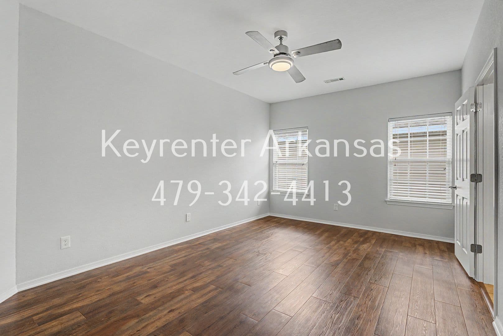 Fayetteville House: 4435 W Pecan St