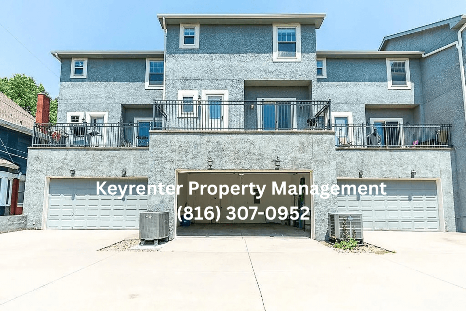 Kansas City House: 207 W 34th St