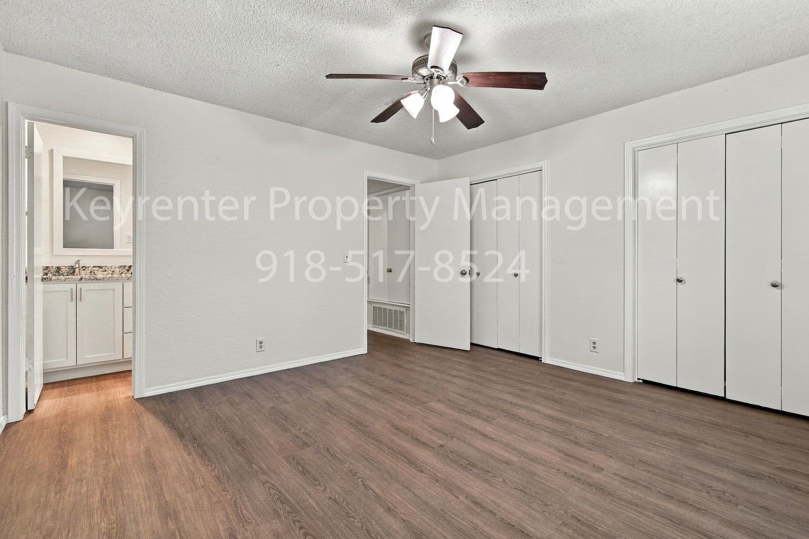Broken Arrow House: 1201 S Gum Ave