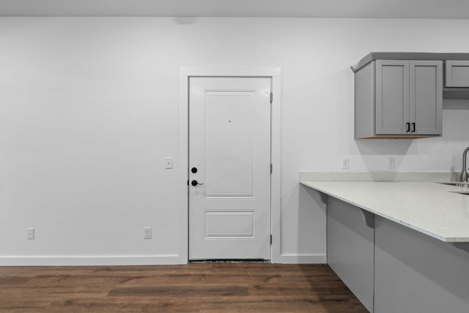 Fayetteville Apartment: 1096 S Bacardi Ave