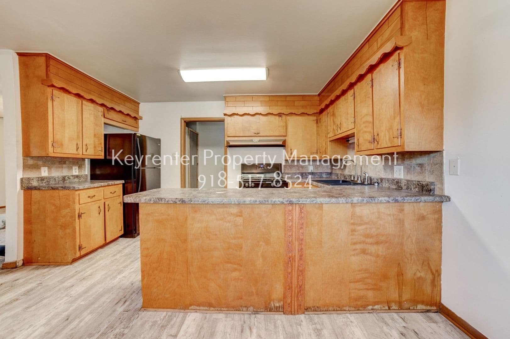 Tulsa House: 5548 S Owasso Ave