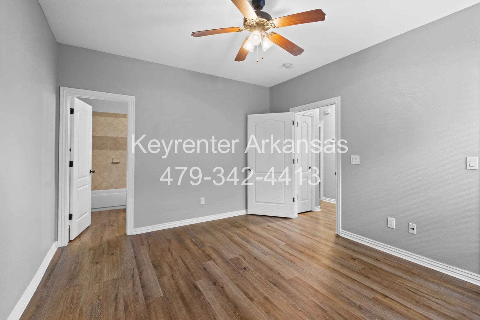 Fayetteville Apartment: 2627 N Miranda