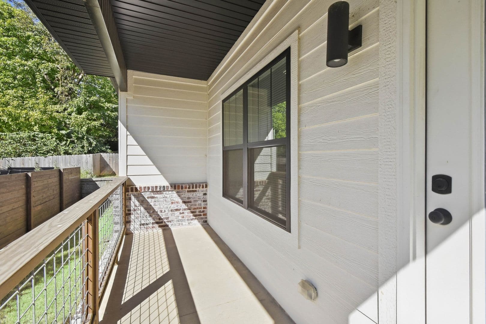 Fayetteville Apartment: 215 E Center St