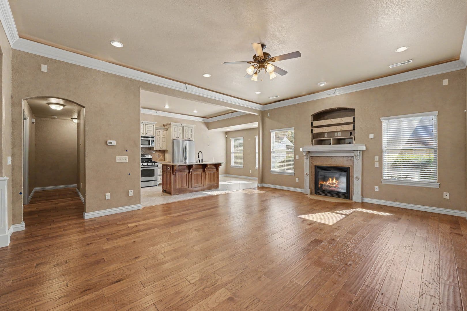 Bentonville House: 4005 SW Grace Farms Rd