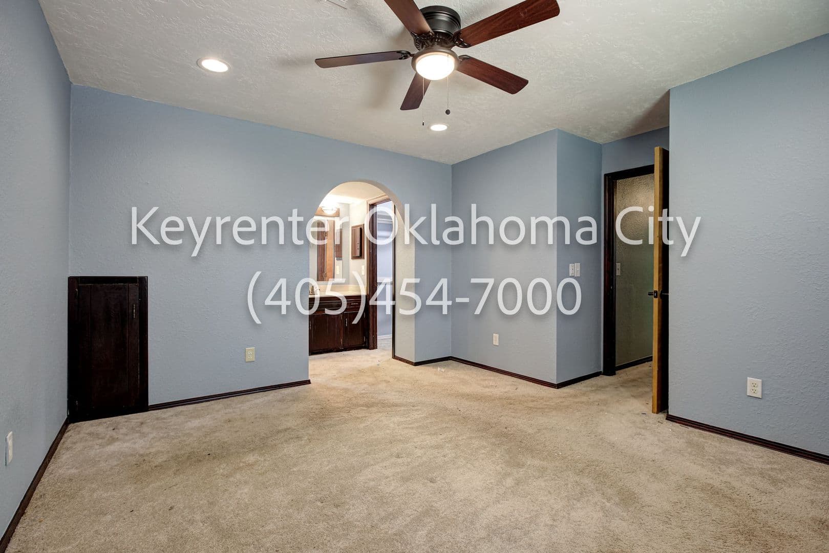 Oklahoma City House: 10912 N Blackwelder Ave