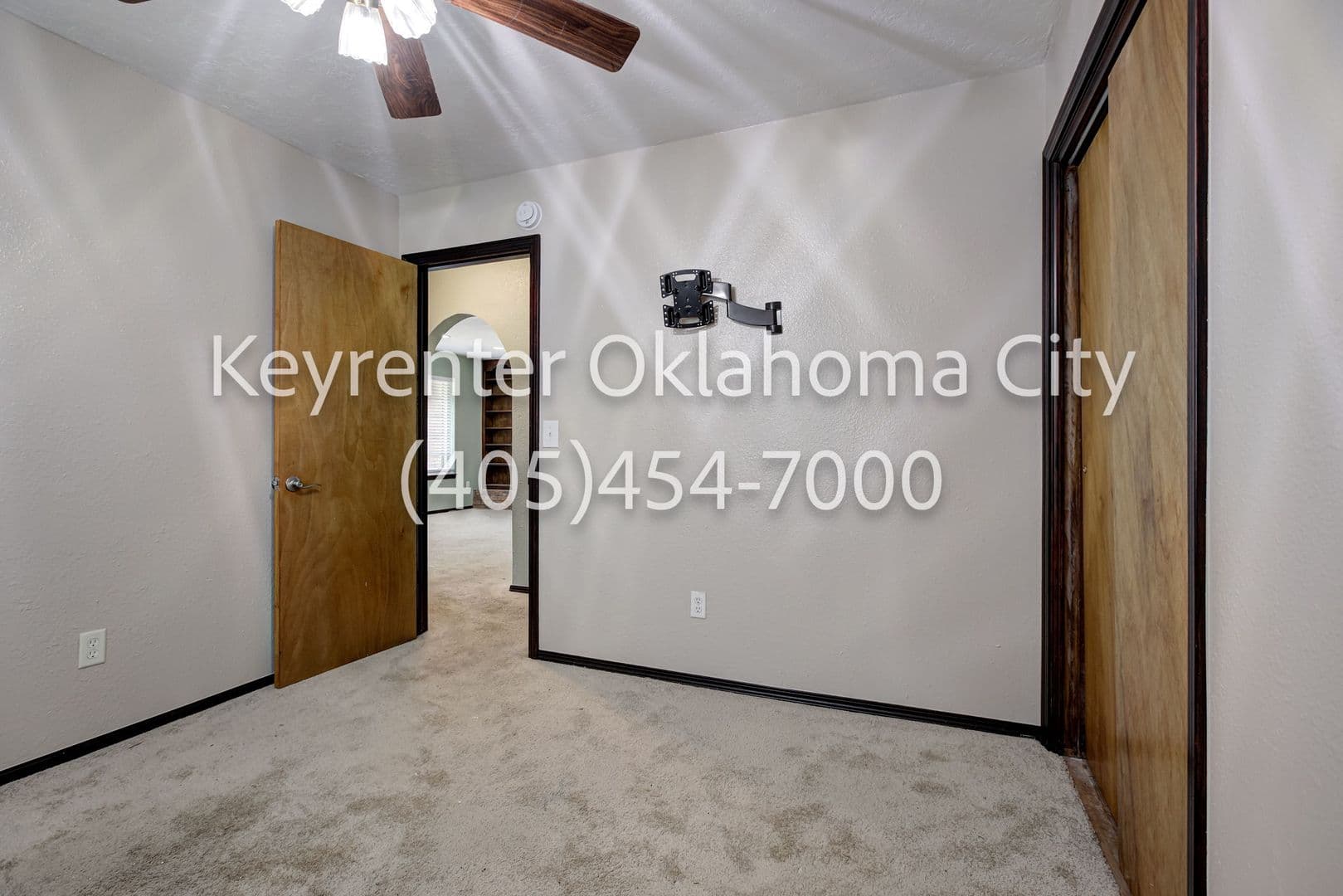 Oklahoma City House: 10912 N Blackwelder Ave