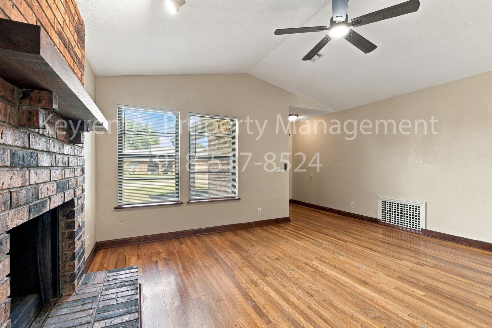 Broken Arrow House: 2505 E Princeton St