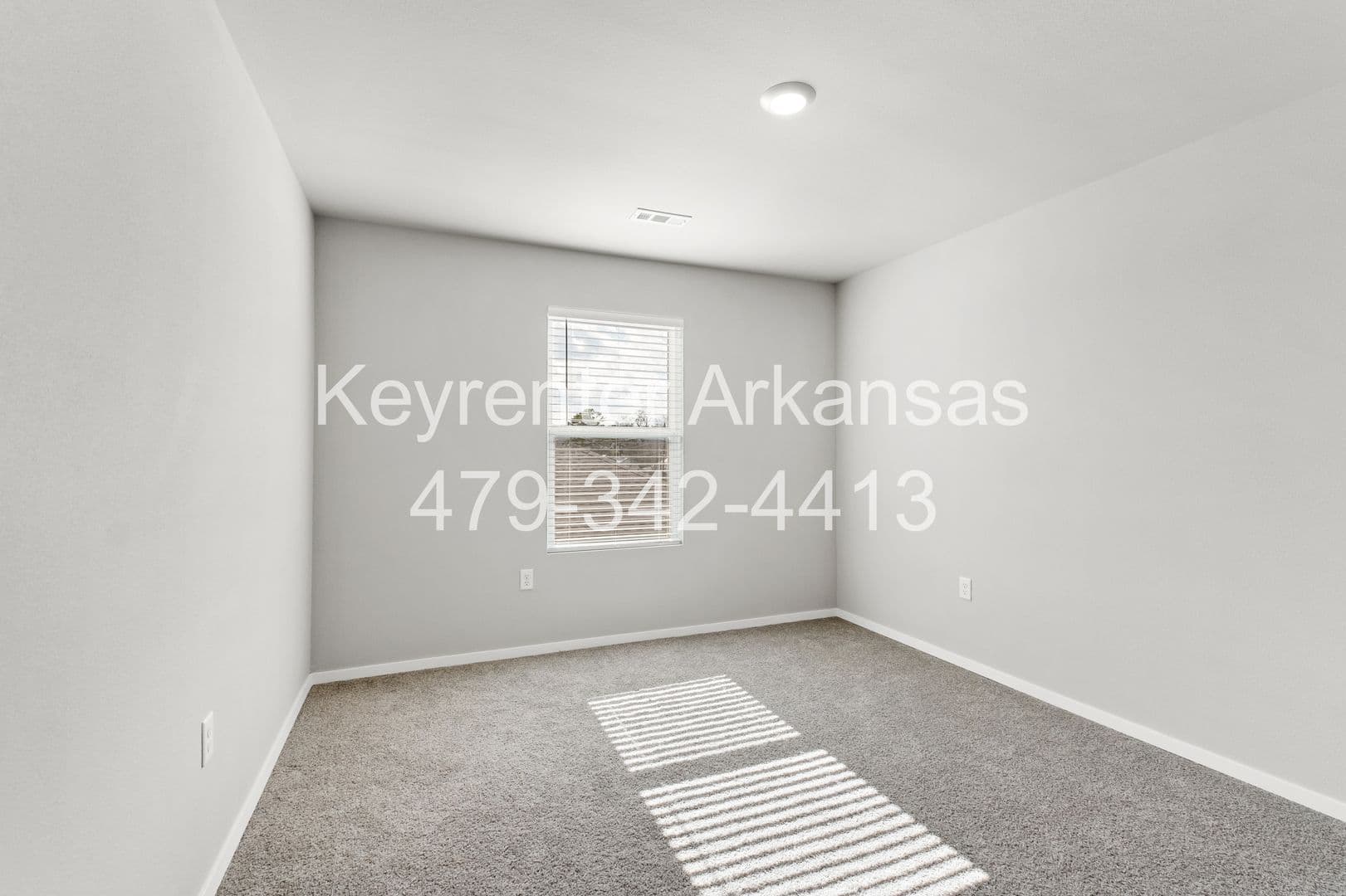 Fayetteville House: 920 S Morningside Dr