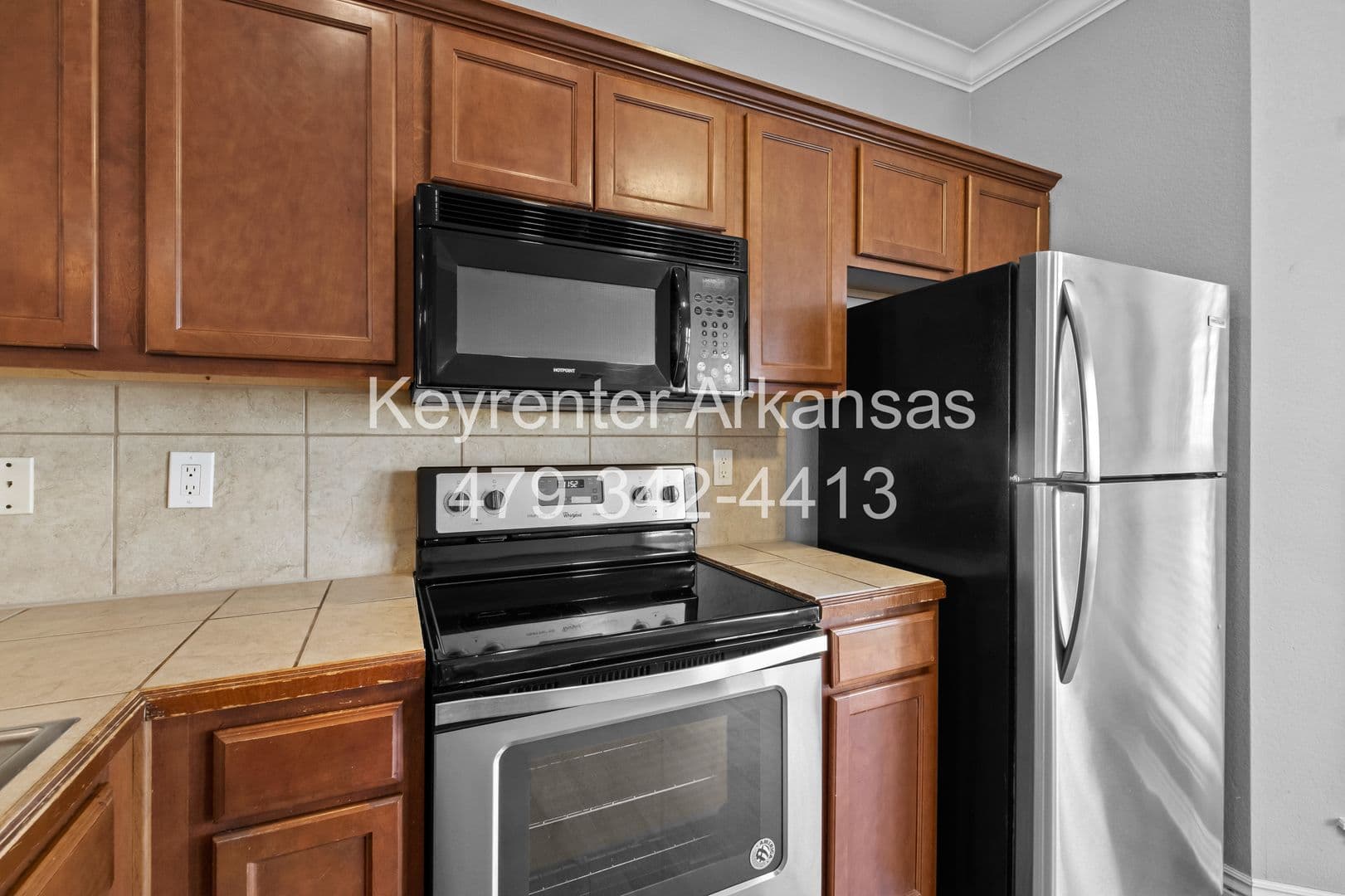 Fayetteville Apartment: 2627 N Miranda
