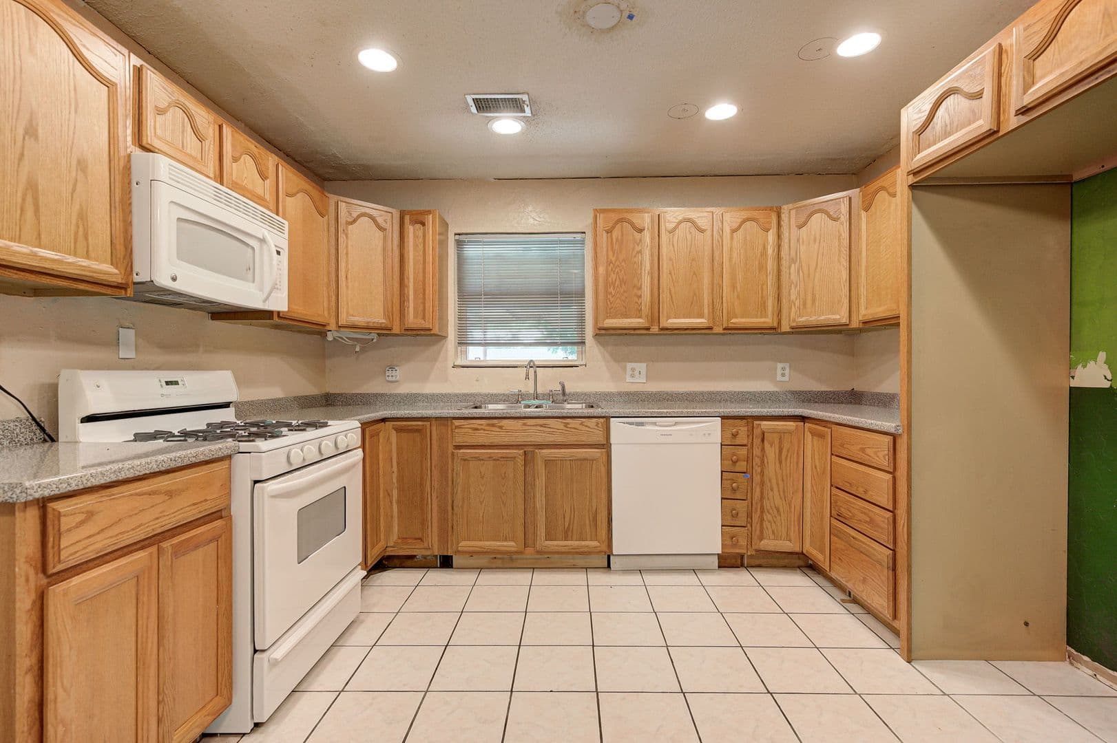 Oklahoma City House: 6004 NW 27th St
