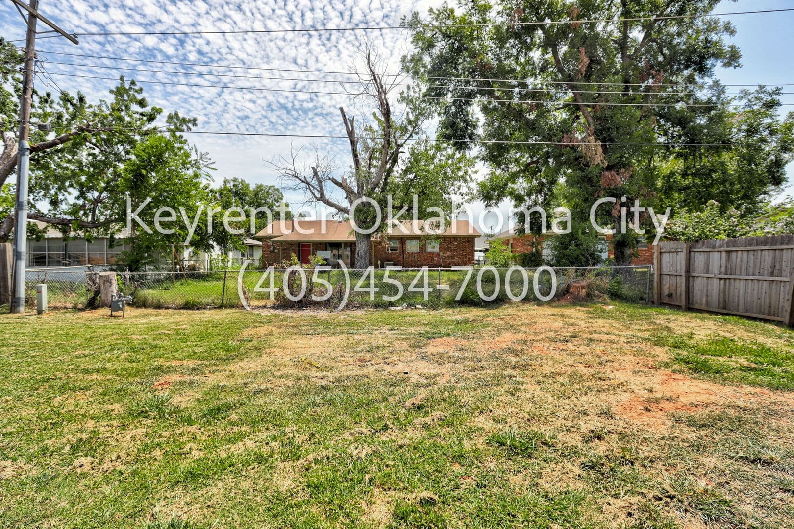 Oklahoma City House: 10912 N Blackwelder Ave
